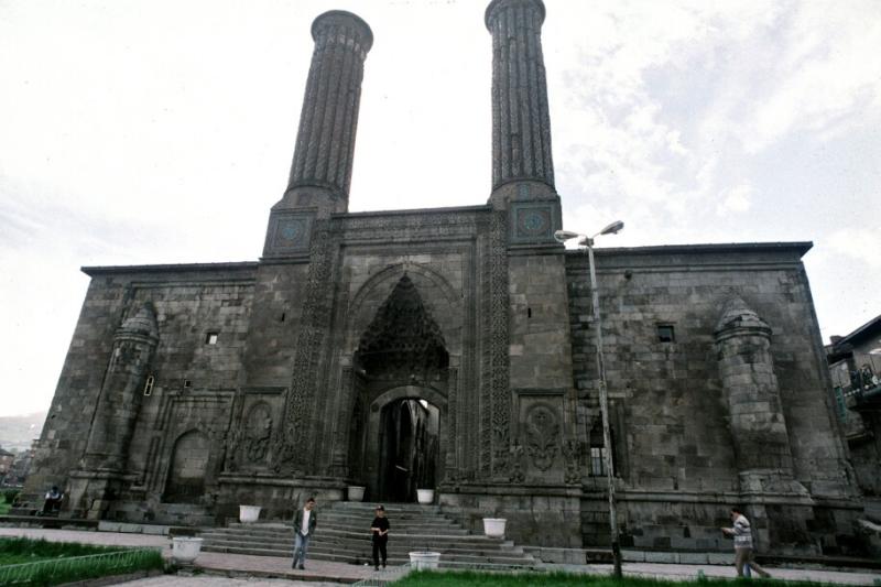 Cifte minaret medrese Erzurum