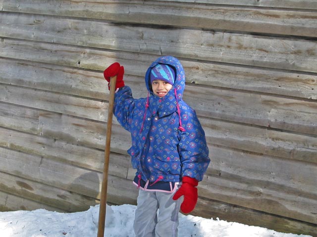 abby w/ shovel