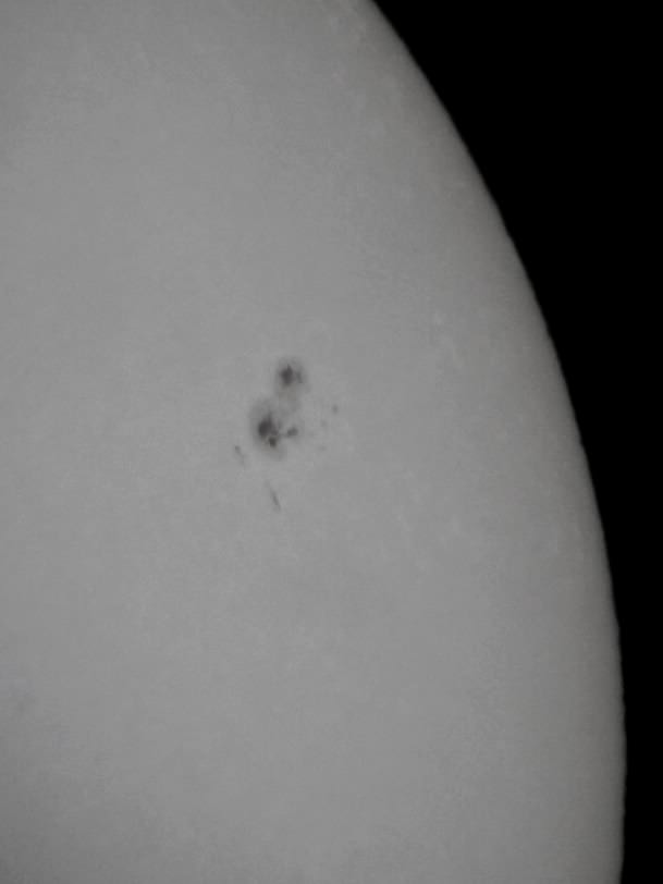 sunspot_04_10_2002.JPG