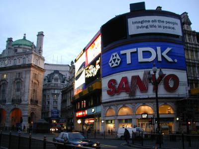 Regent Palace Hotel, Piccadilly Circus - March 18, 2002