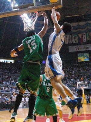u8/jonox67/medium/32909229.UAAP67R2AteneoLaSalle22.jpg