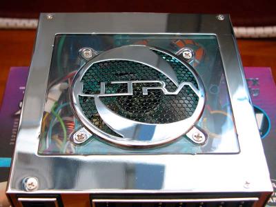 Bottom fan, that fan grill sure restrict air flow...