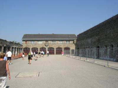 u8/kenkirk/medium/32781209.P8040149.jpg