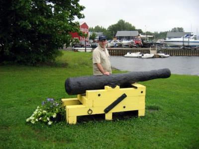 Greg & a cannon