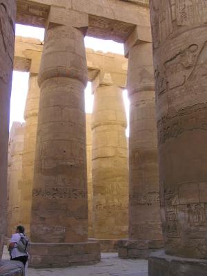Karnak Forest of Columns.jpg