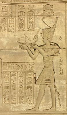 Denderah Temple Relief3.jpg
