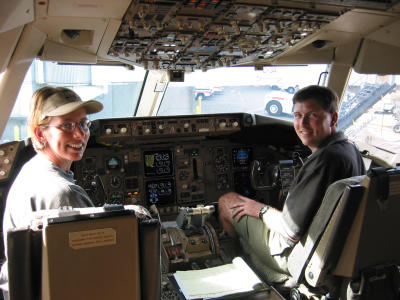 May 2002 - Boeing 767-300 Cockpit Tour - Lambert (STL)