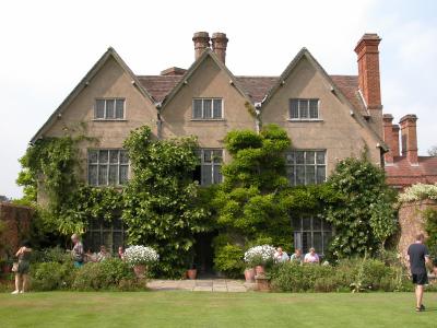 Packwood House