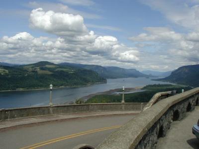 Another view of the Columbia River from Crown Point...