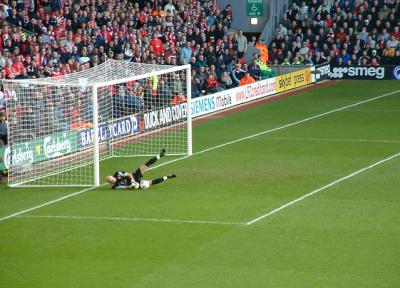 Barthez saves