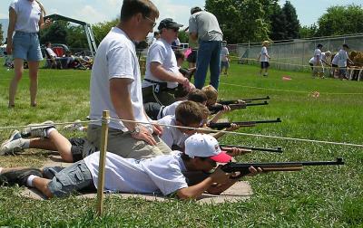 u8/photoleon/medium/37487750.scoutcamp_bbgun1.jpg