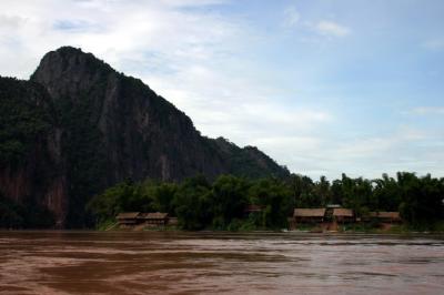 Mekong_village.jpg