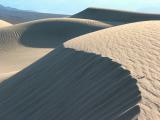 <b>Sand Dunes</b><br><font size=2>Death Valley Natl Park, CA