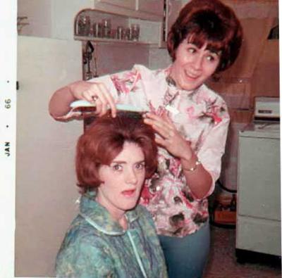 u8/skelzie/medium/6169745.hairdo.jpg