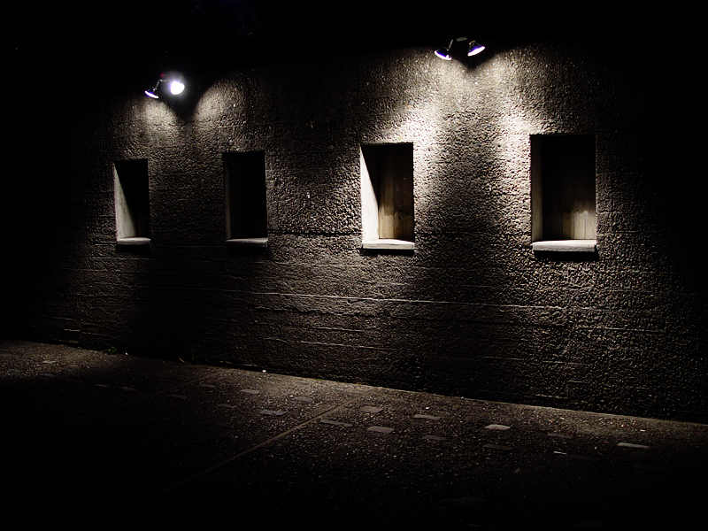 <b>Light in the dark</b><br><small>by Eugeni Vaisberg</small>