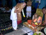 Swamy honouring Sri Kumaravadi swamy