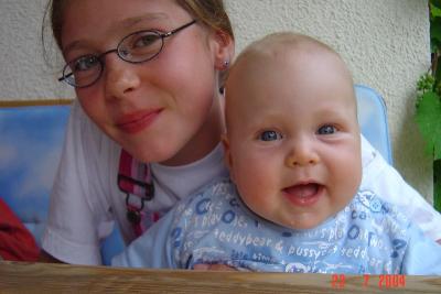 u8/tanuschka/medium/37231236.CarolinistderbesteBabysitter.jpg