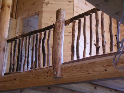 Rustic-maple-railings-005.jpg