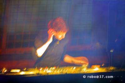 166-6602_CRW.jpg