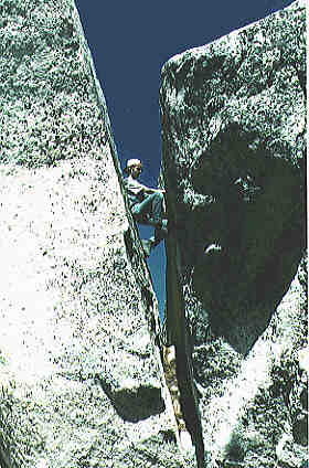 Mark bouldering, Twin Peaks, San Gabriel Wilderness