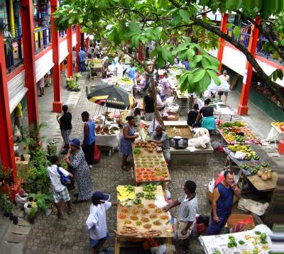 Saturday_Market.jpg