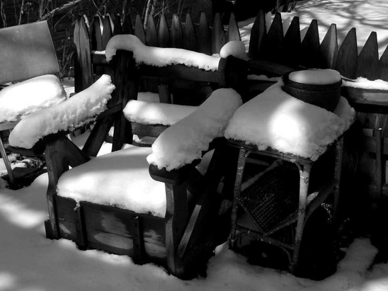 snow cushioned chairs