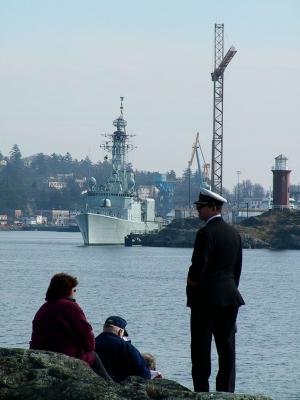 HMCS Algonquin 3.jpg