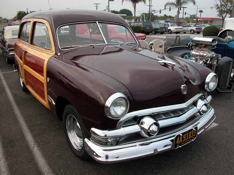 1951 Ford woodie