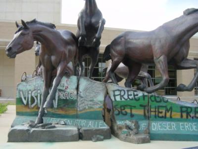 Horses over the Berlin Wall