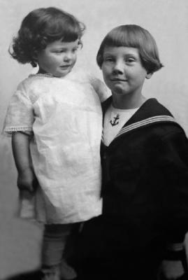 Sisters:  Frances and Dorothy
