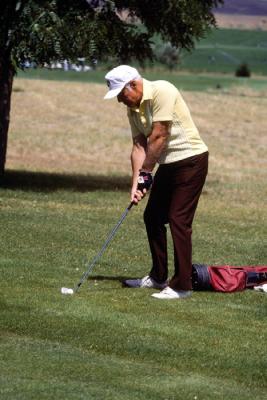 Dad on the course, 1988 (668)