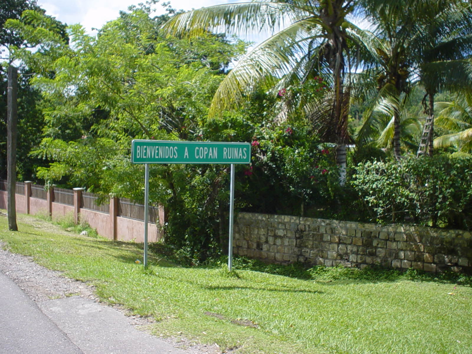 welcome to Copan Ruinas