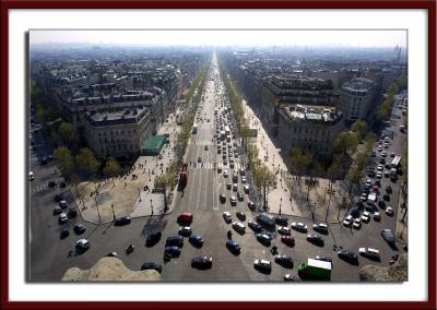Les Champs Elyses...