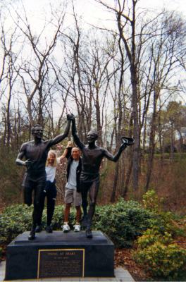Janeen & Glenn -- John Kelly Statue