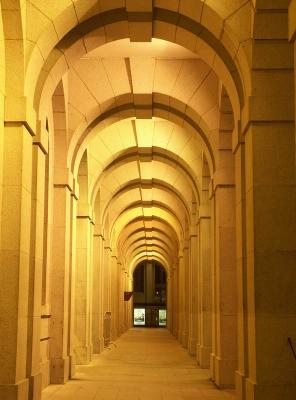 Landmarks/ historical buildings (or just plain old ones)