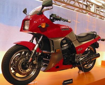 Kawasaki GPZ900R Ninja.jpg