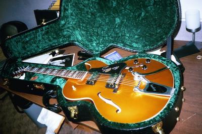 The ES295 that was presented to Scotty Moore the night before (#02132702).