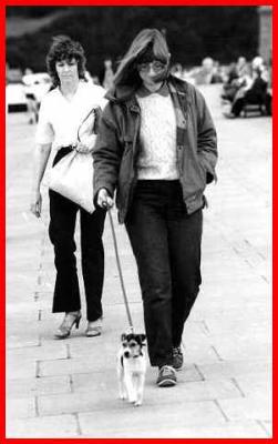 u9/kendotken/medium/13939942.Jillwalkingpip.jpg