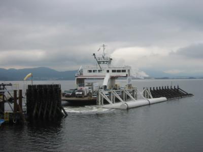 The Vesuvius Bay ferry arriving from Crofton