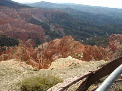 u9/mrtea630/medium/6547747.CedarBreaksChessnamRidgeoverlook91502.2.jpg