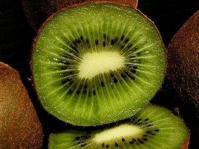 u9/otfchallenge/medium/7214795.kiwi.jpg