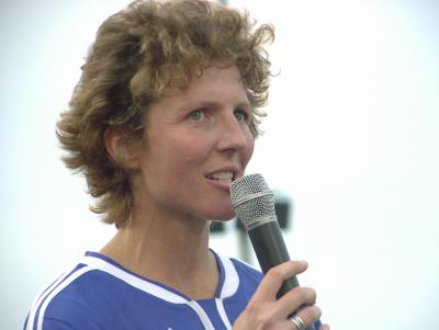Michelle Akers Tribute 9-14-02