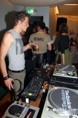 CRW_6447_JFR.jpg