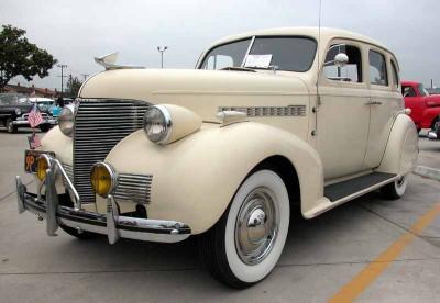 1939 Chevy  - Mayfair HS, Lakewood, CA meet