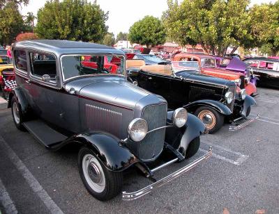 - Fuddruckers, Lakewood, CA weekly Sat. night meet