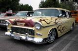 Chevy Nomad - Fuddruckers, Lakewood, CA weekly Sat. night meet