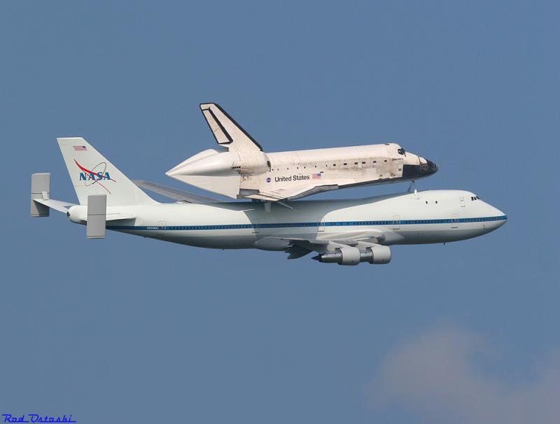 Discovery Returning to KSC
