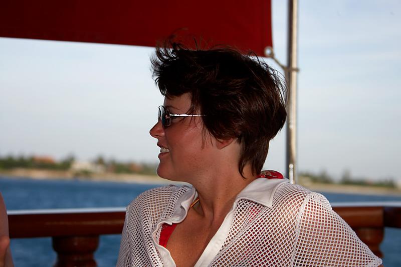 _G2F9900.jpg