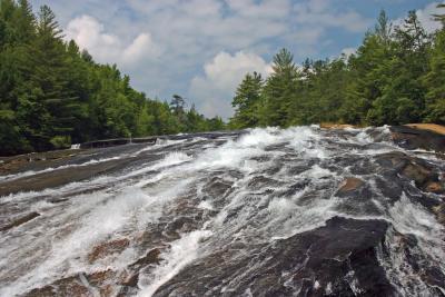 v3/01/203801/3/45455116.BridalVeilFalls.jpg