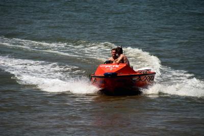 v3/01/301401/3/45026569.CRW_0782RescueBoatTamronx.jpg